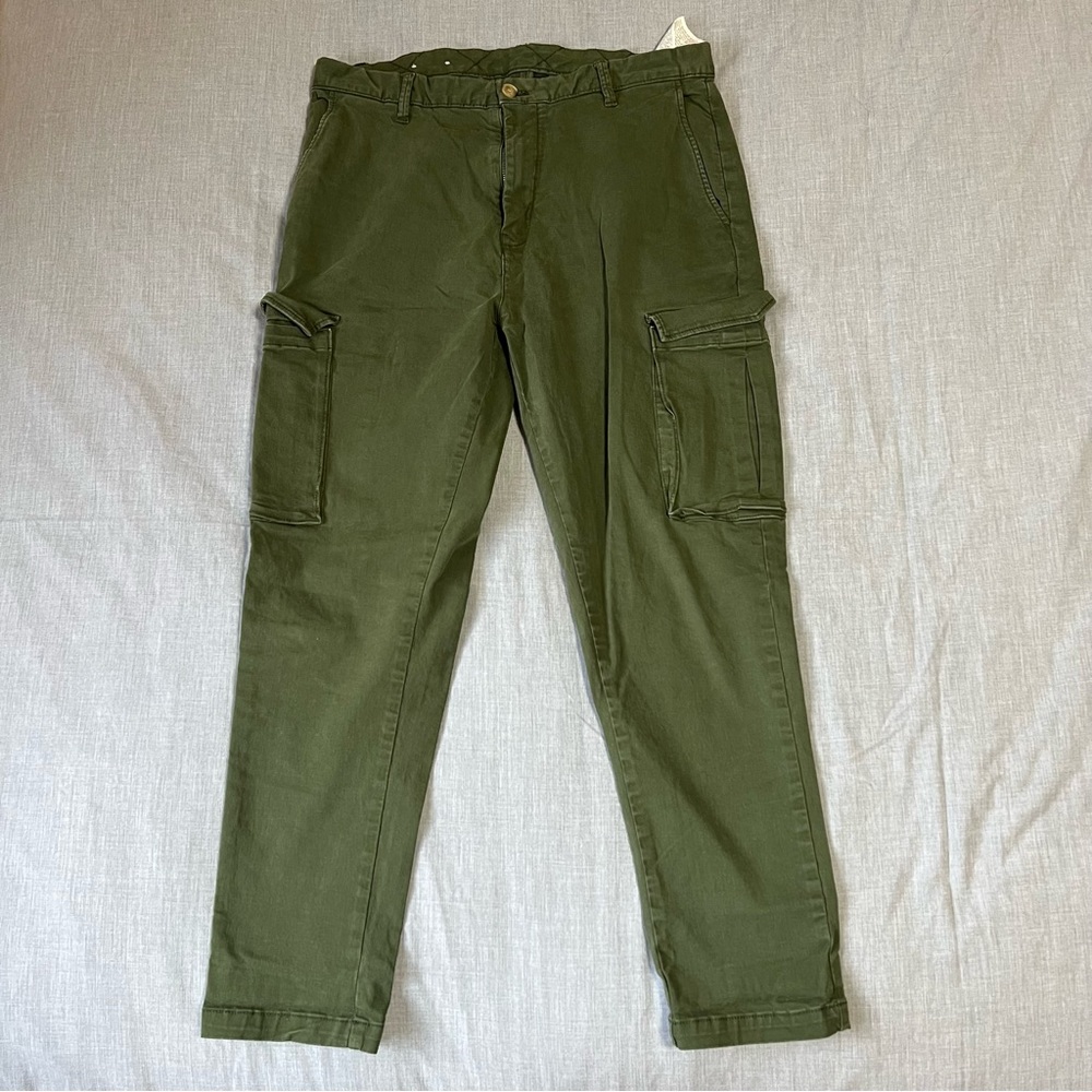 Zara Men’s cargo pants
